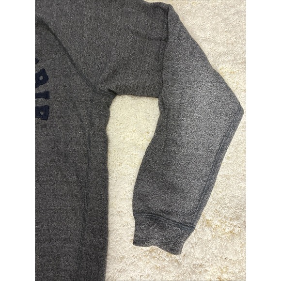 Abercrombie & Fitch Men's Sweatshirt Size M Muscle Gray w Textured Cloth Logo - Picture 4 of 7